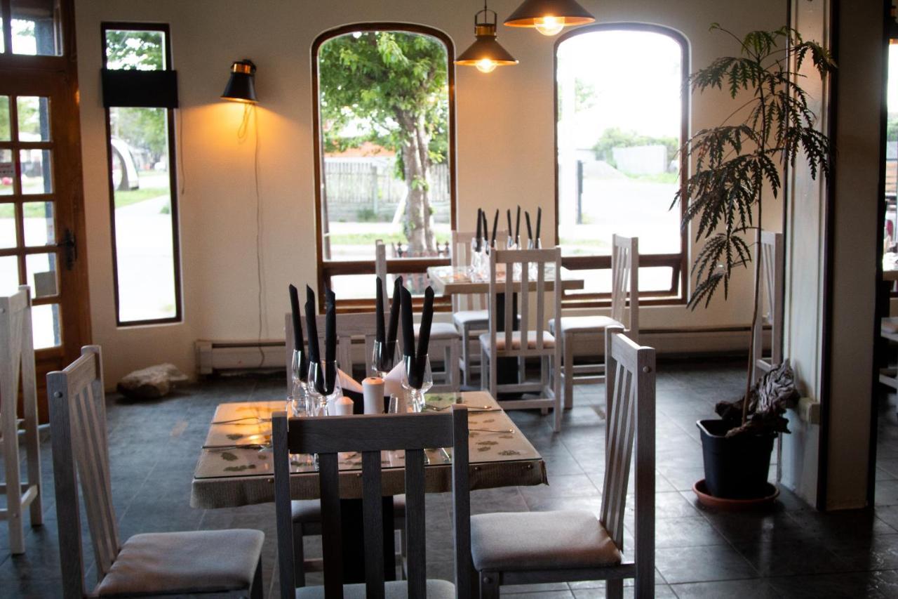 פורטו נטאלס Darwin Hotel מראה חיצוני תמונה