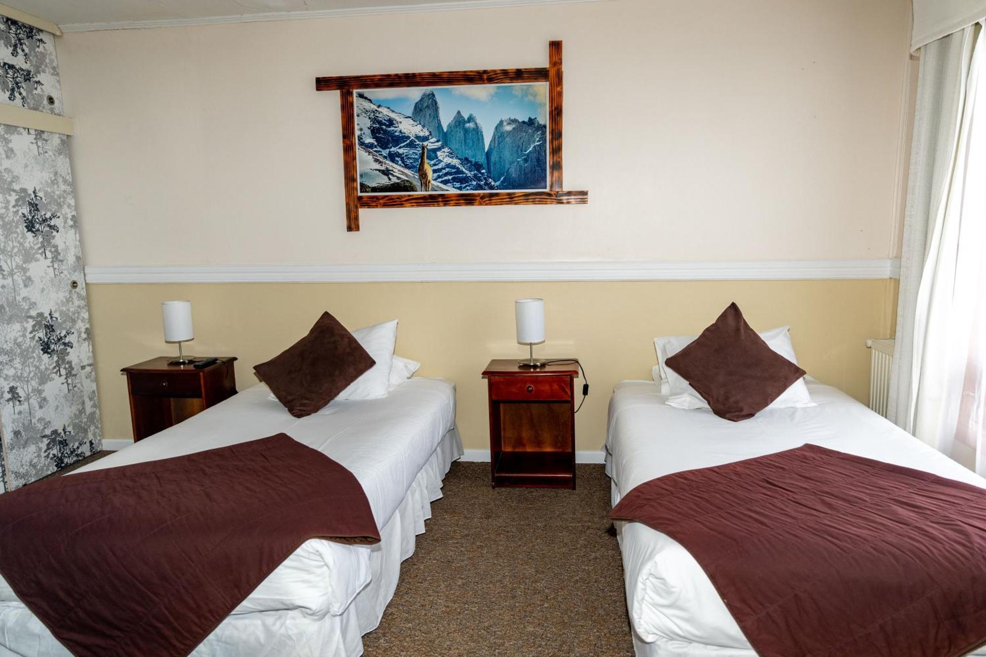 פורטו נטאלס Darwin Hotel מראה חיצוני תמונה
