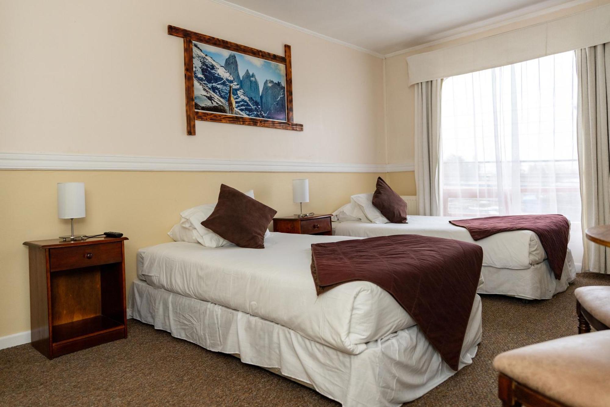 פורטו נטאלס Darwin Hotel מראה חיצוני תמונה
